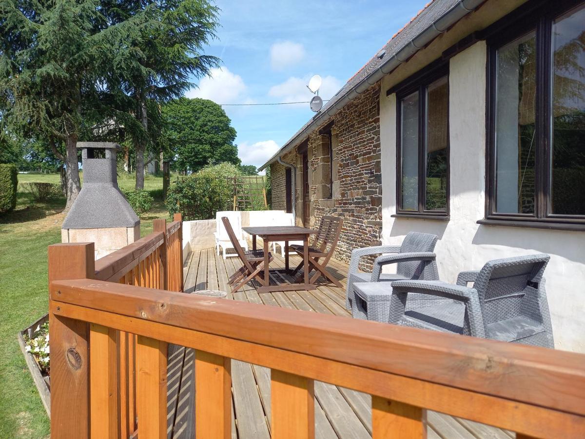 La Gasteboisiere With Swimming Pool And Games Room Le Mesnil-Adelee Esterno foto